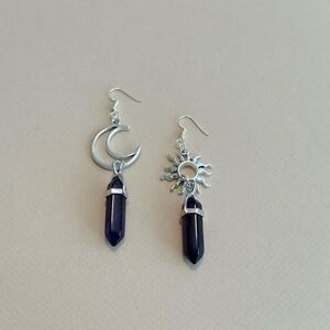 Stone drop earrings N1096